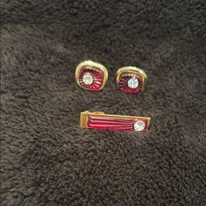 Vintage Cufflinks and Tie Clip Set